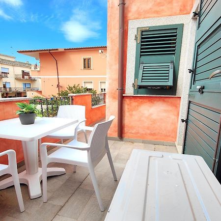 Apartments & Suites Vento Mare Palau Exterior photo